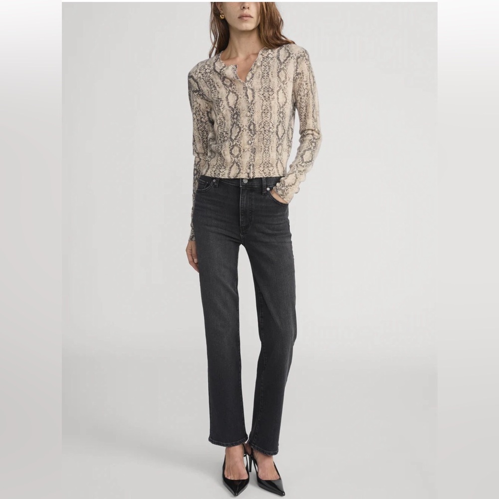 Frame Le Sleek Straight Jean in Starship